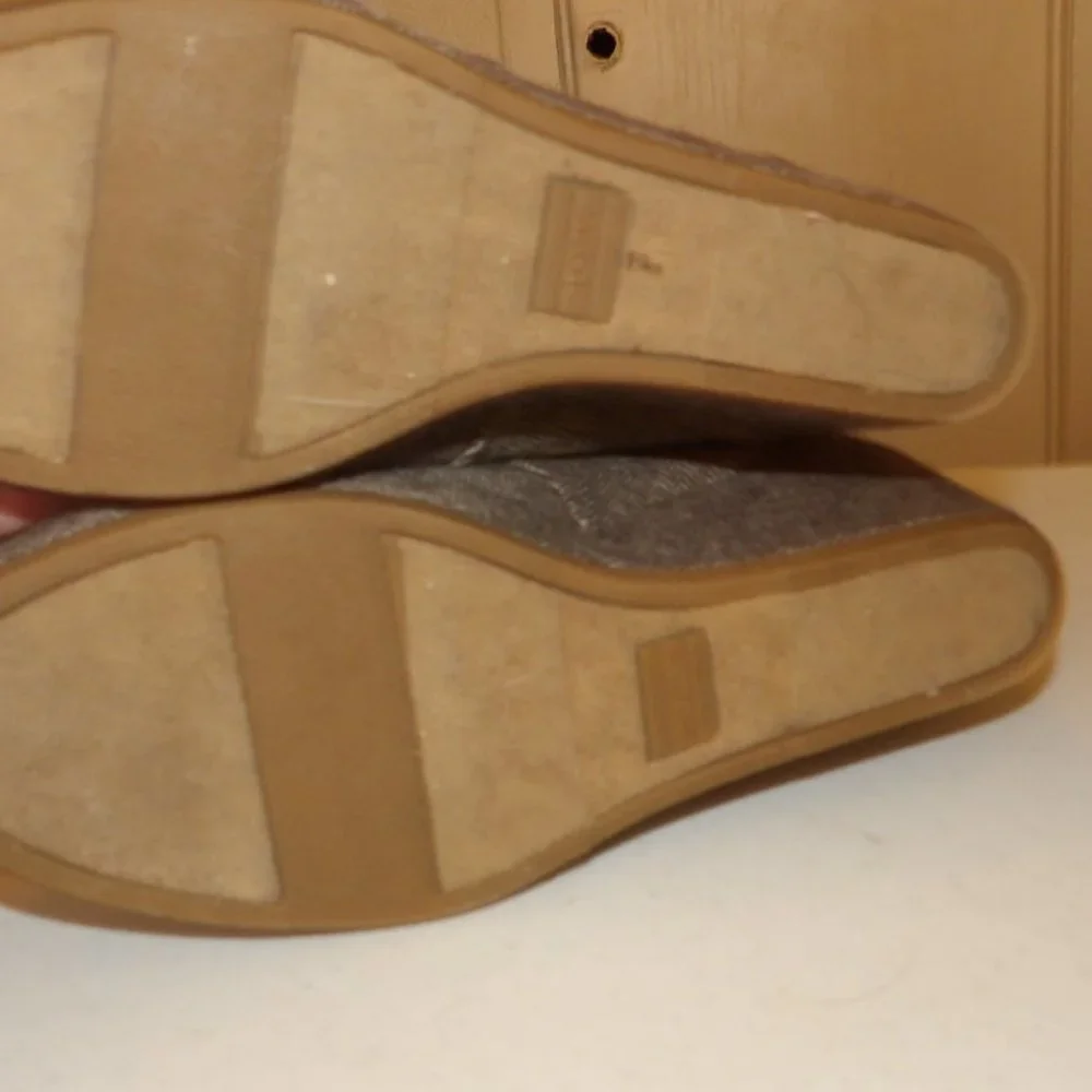 Toms Laced Wedge Sneaker Boots Sz 6M - Picture 6 of 9
